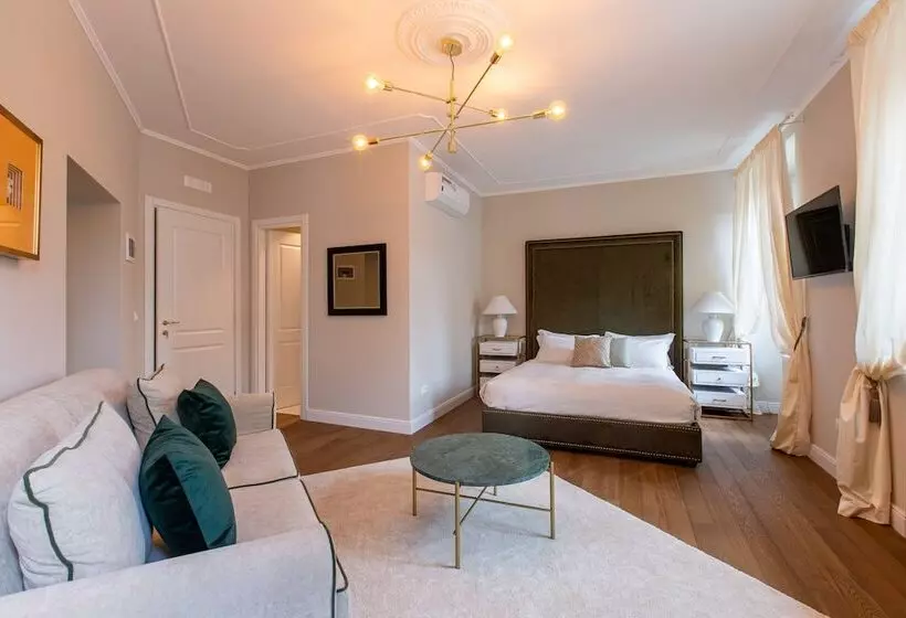 پانسیون Daplace   Corso Monforte Suites