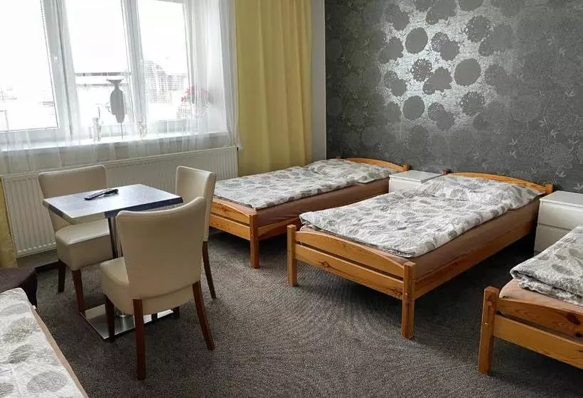 Majatalo četnická Stanice Hluboká