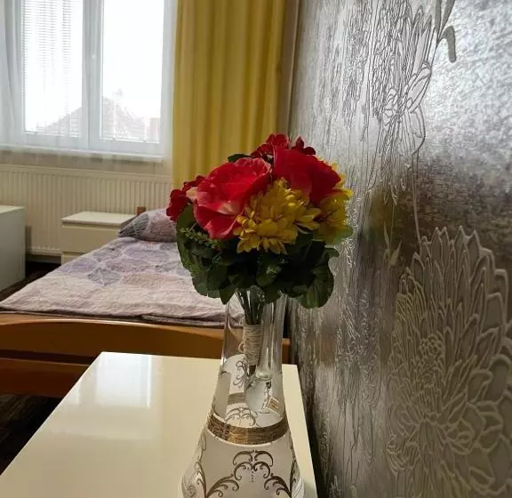 Majatalo četnická Stanice Hluboká