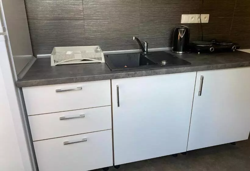 Majatalo četnická Stanice Hluboká