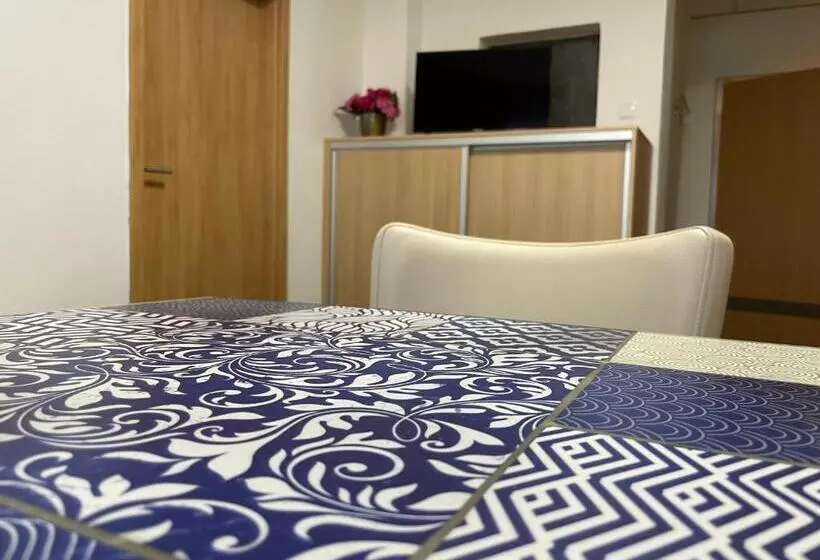 Majatalo četnická Stanice Hluboká