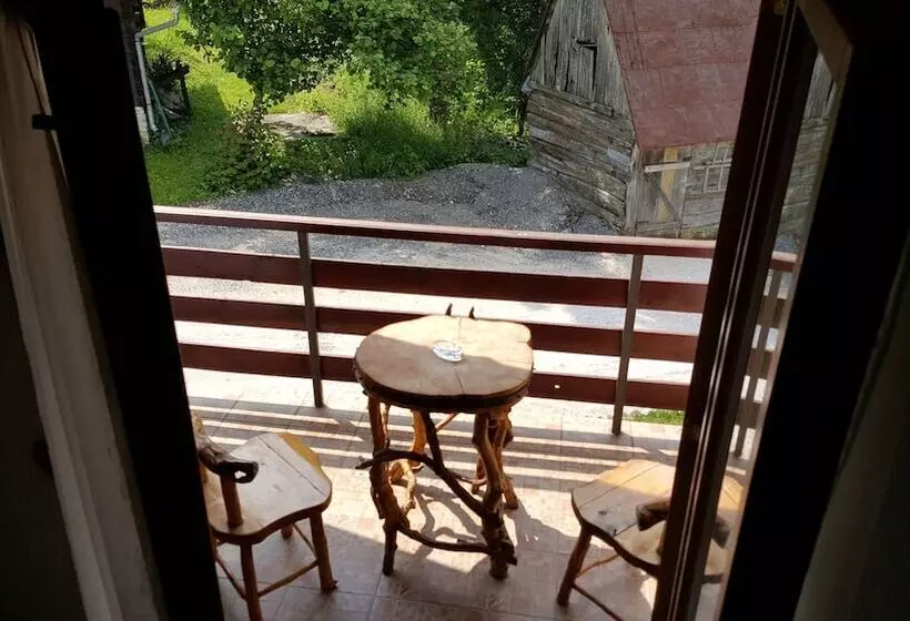 ペンション Guest House Plitvice Waterfall