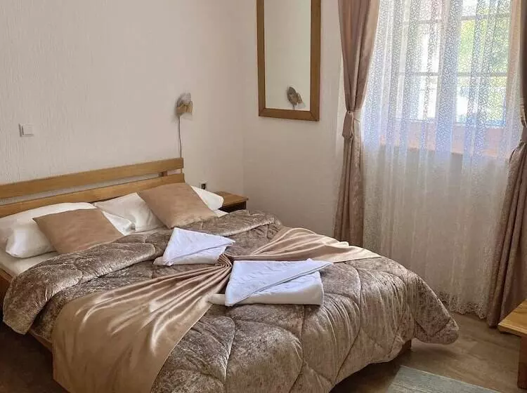 ペンション Guest House Plitvice Waterfall