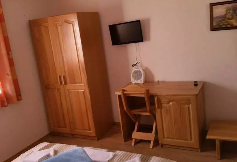 ペンション Guest House Plitvice Waterfall