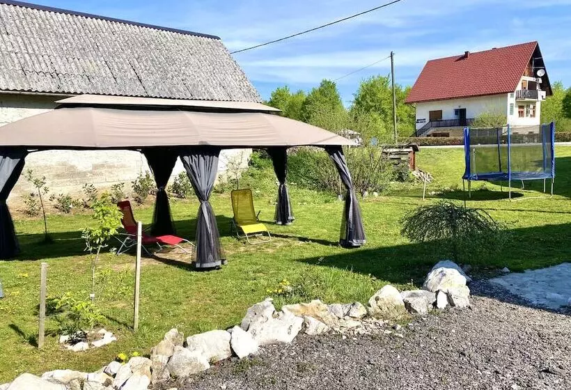 ペンション Guest House Plitvice Waterfall