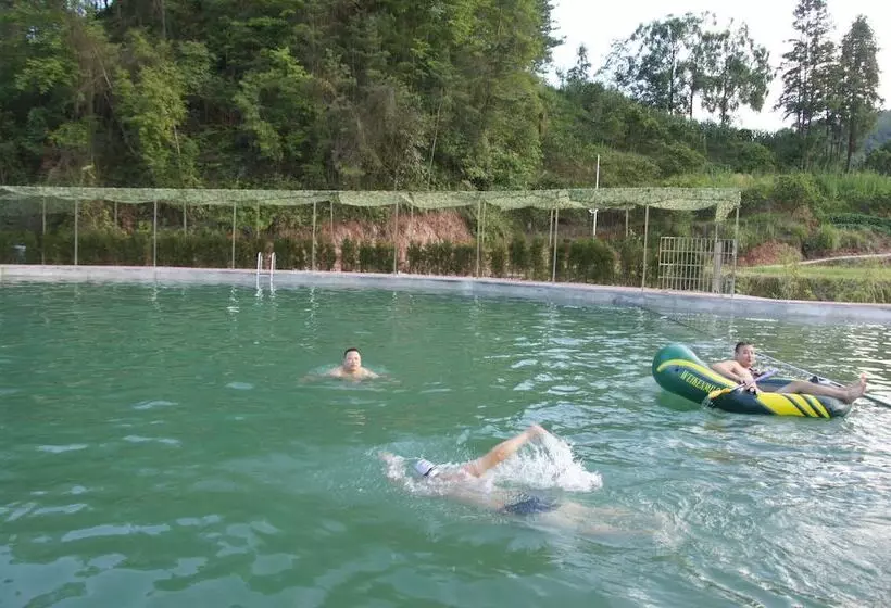 Lomakeskus Southeastern Flying Tiger Manor