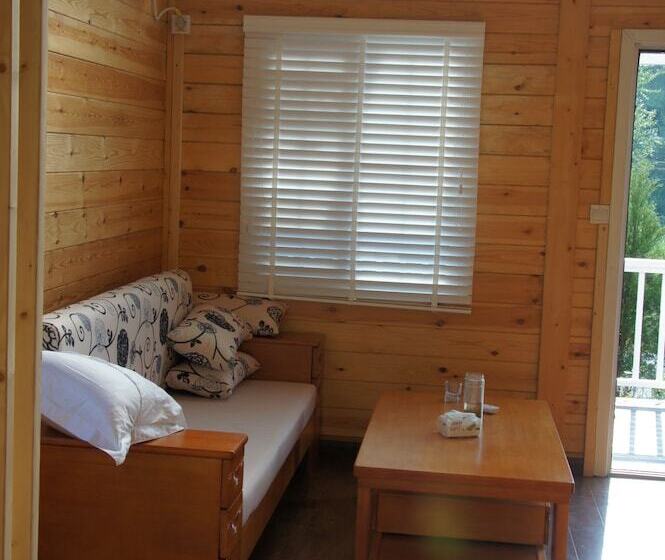 אתר נופש Southeastern Flying Tiger Manor