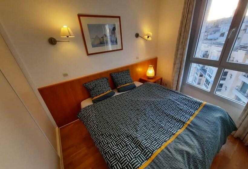 Ryan Homes In Aparthotel La Défense