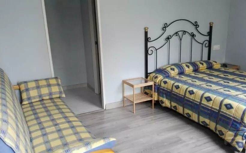 Albergue La Casona Del Peregrino