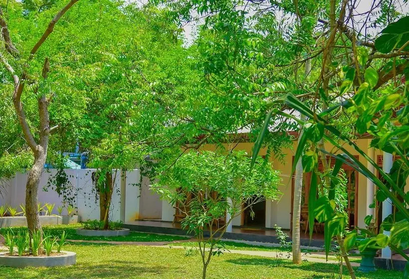 ベッドアンドブレックファースト The Tamarind Resort Yala