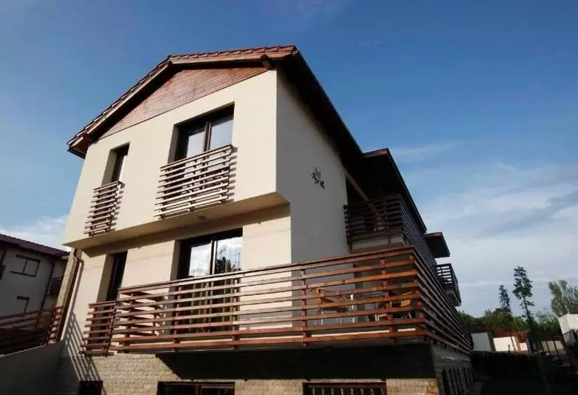 Fürjes Villa Apartmanház