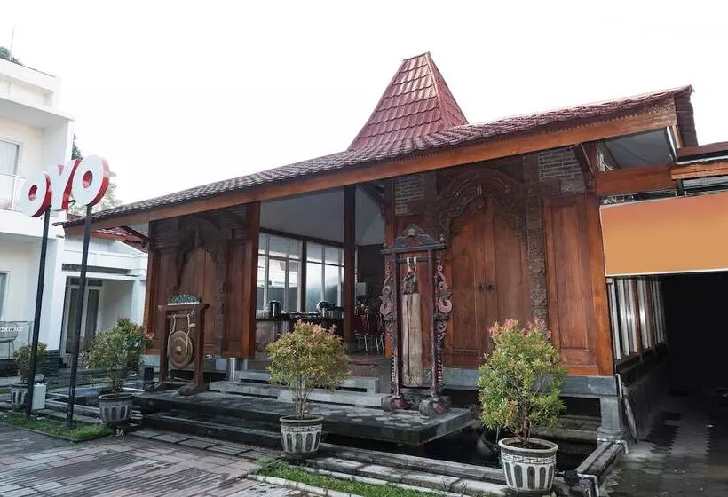 Heritage Hotel By Oyo Rooms