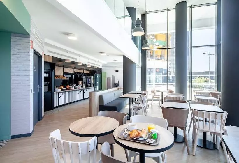 B&b Hotel Paris Porte De Bagnolet