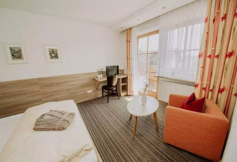 ホテル Haus Maria