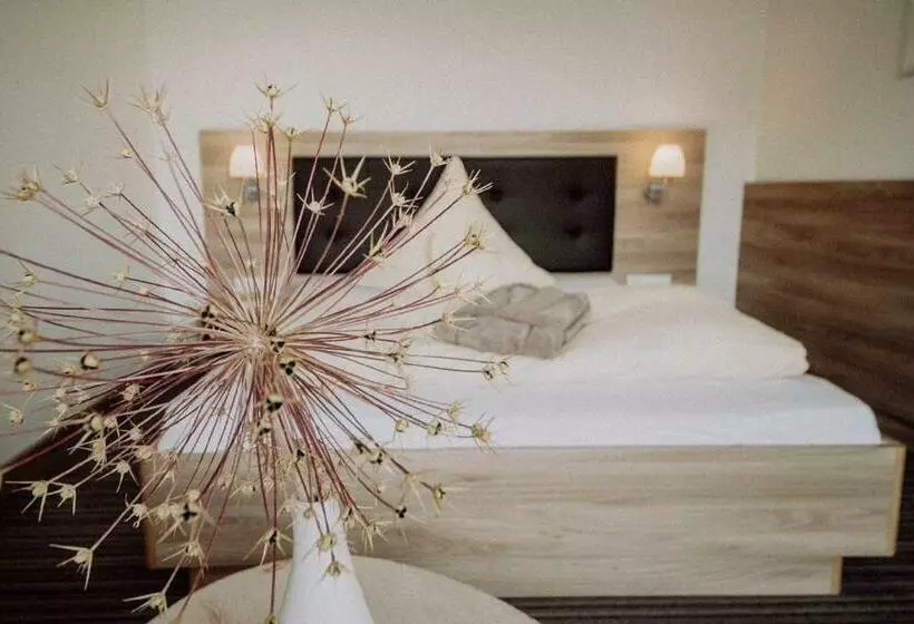 ホテル Haus Maria