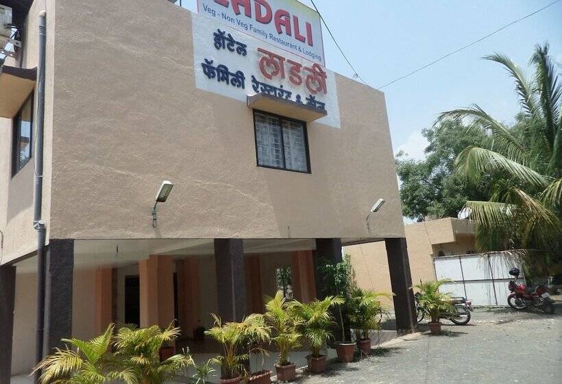 فندق Ladli Lodging