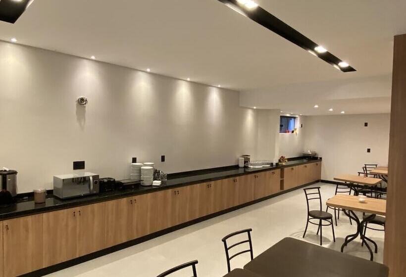 Mayná Hotel Prudentópolis Centro