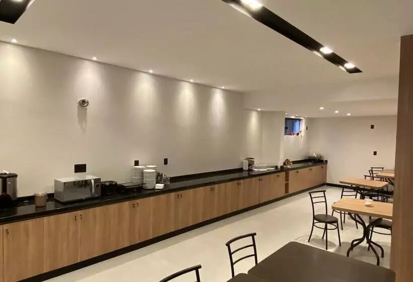 Mayná Hotel Prudentópolis Centro