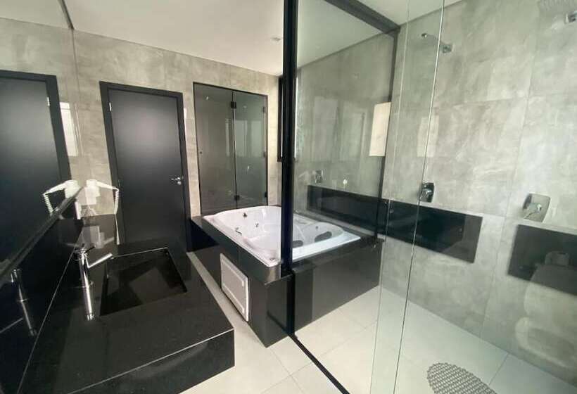 Mayná Hotel Prudentópolis Centro