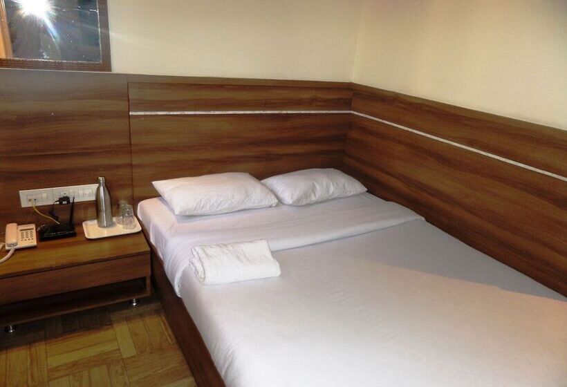 Hotel Rajvikas Residency