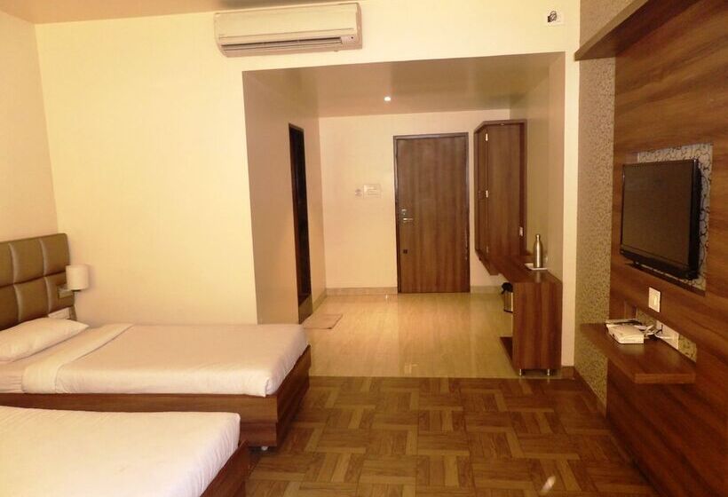 Hotel Rajvikas Residency