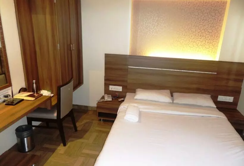 Hotelli Rajvikas Residency