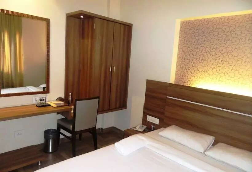 Hotelli Rajvikas Residency