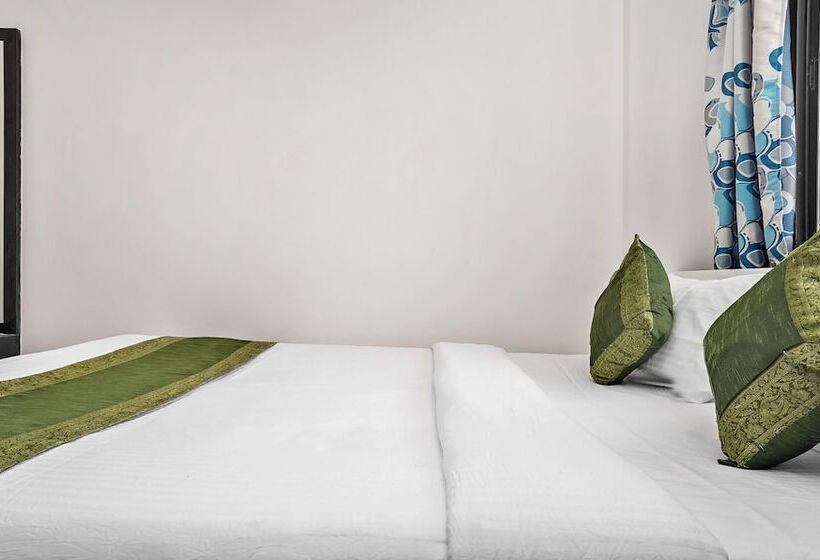 فندق Treebo Trip Megmalhar