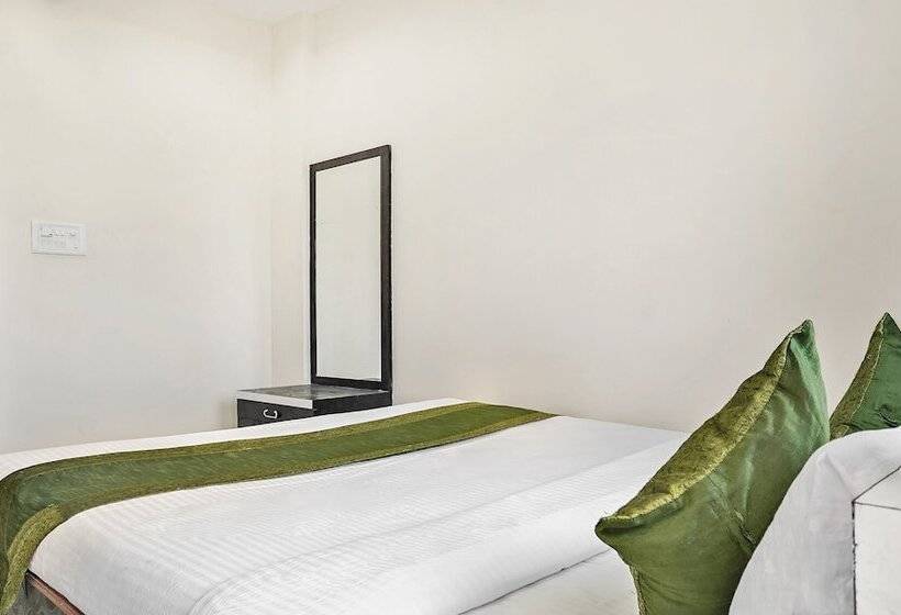 فندق Treebo Trip Megmalhar