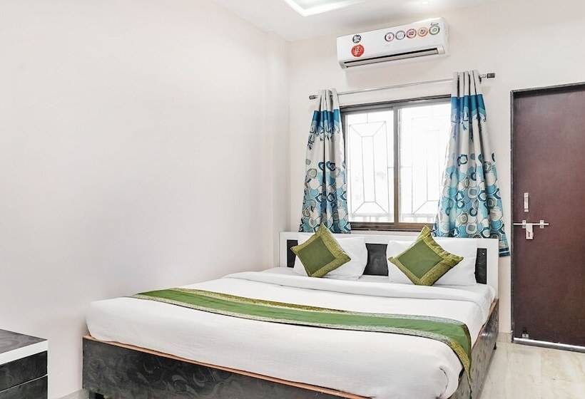 فندق Treebo Trip Megmalhar