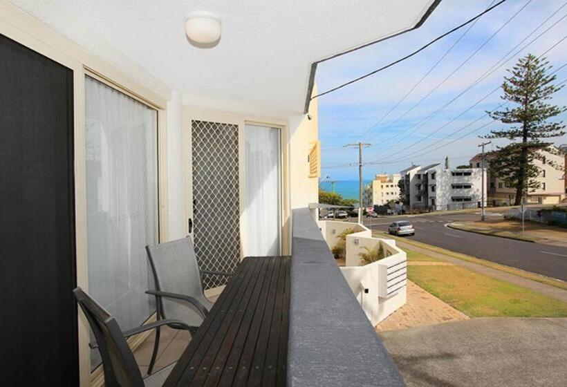 Kings Way Apartments