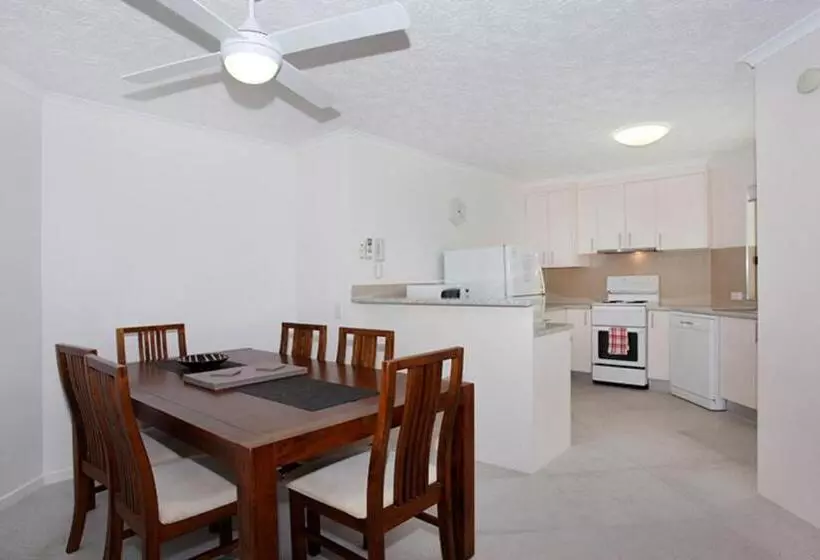 Kings Way Apartments