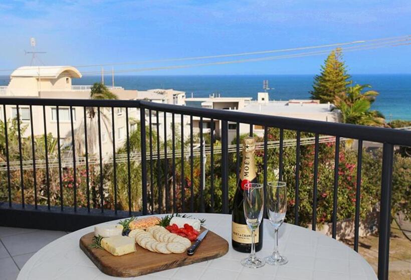 Kings Way Apartments