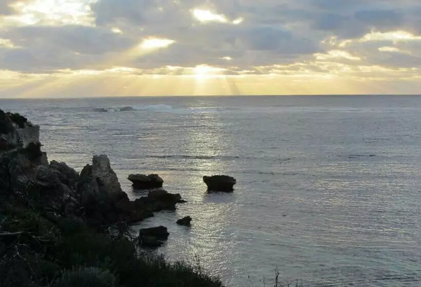 Margaret River Beach Apartments