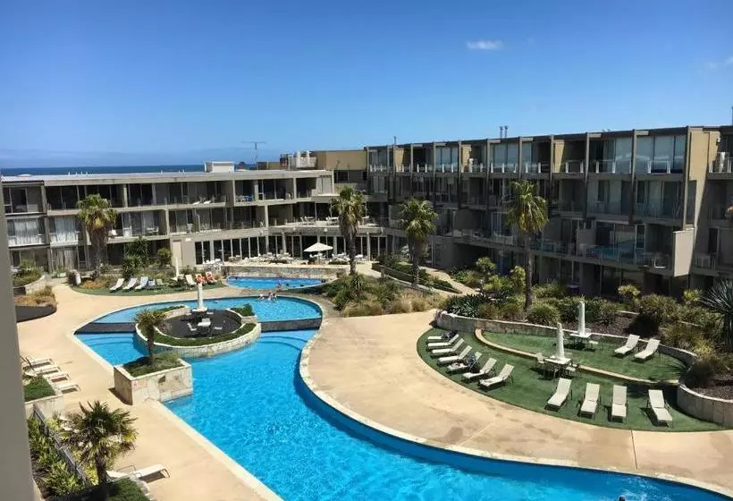 Onshore Torquay