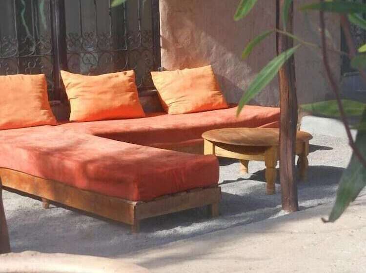 بنسيون Dar Achorafa