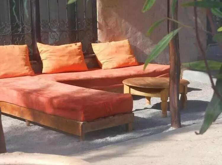 Pensão Dar Achorafa