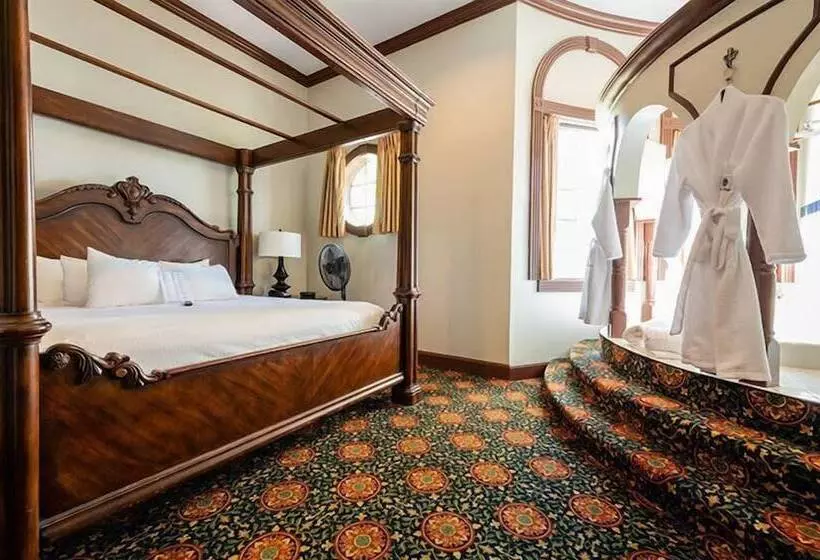 Chateau Avalon Hotel & Spa