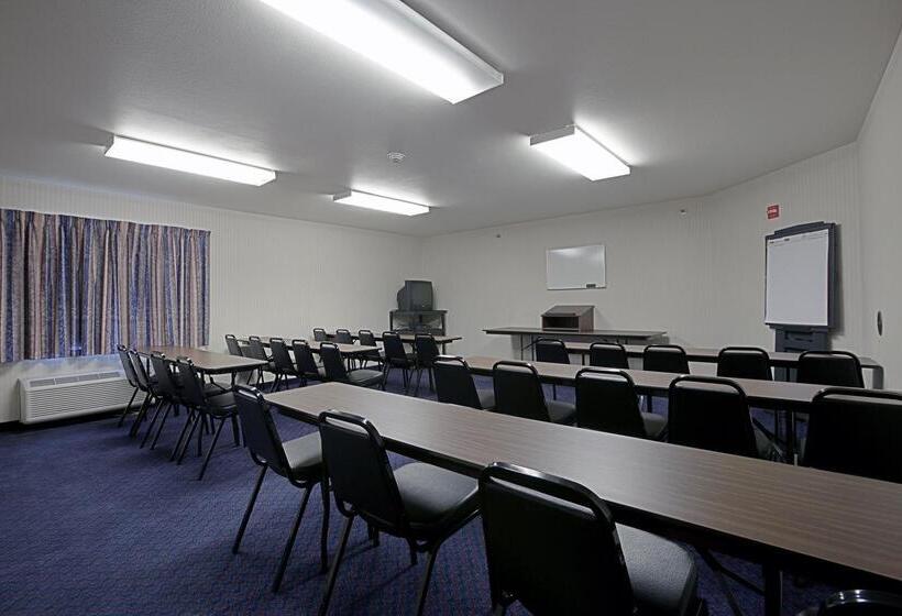 فندق Americas Best Value Inn & Suites Racine