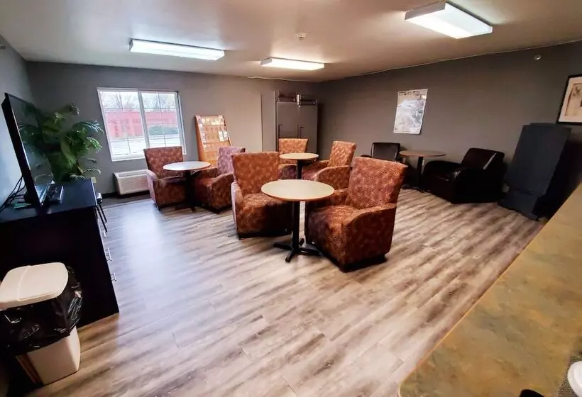 בית מלון כפרי Americas Best Value Inn & Suites Racine