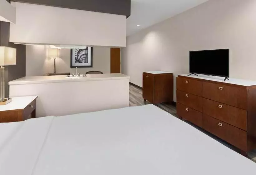 בית מלון כפרי Americas Best Value Inn & Suites Racine