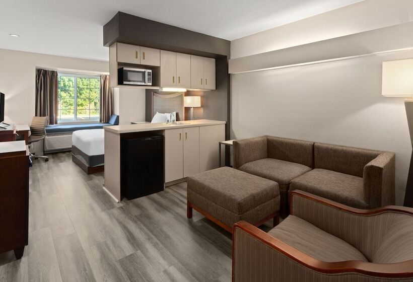 فندق Americas Best Value Inn & Suites Racine