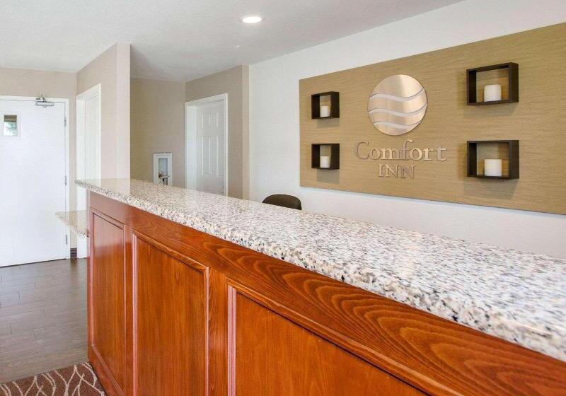 Отель Avisa Downtown