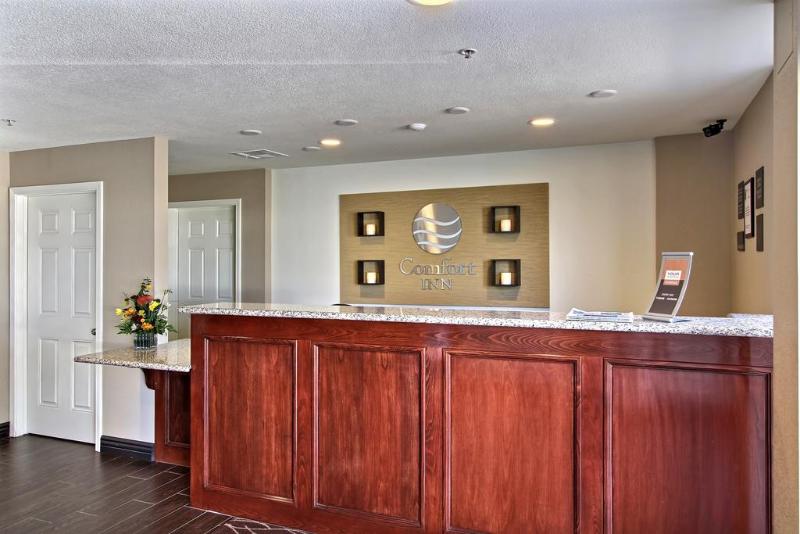 Отель Avisa Downtown