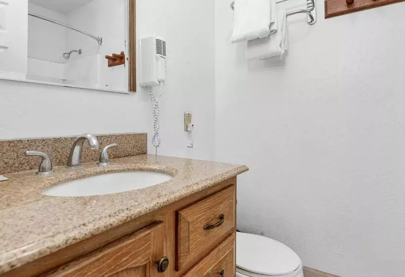 호텔 Big Bear Lake Front Lodge