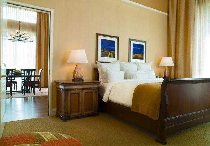 בית מלון כפרי Dallas/plano Marriott At Legacy Town Center