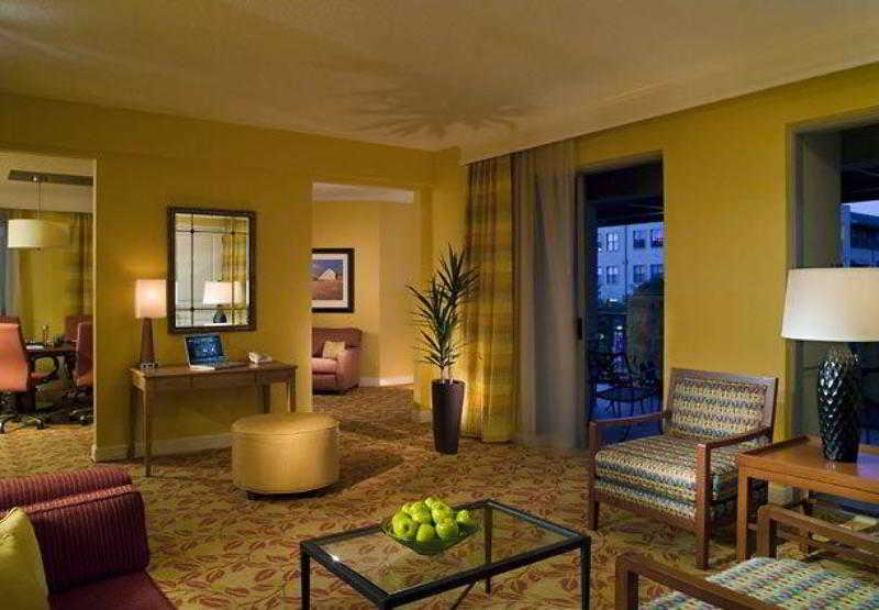 בית מלון כפרי Dallas/plano Marriott At Legacy Town Center