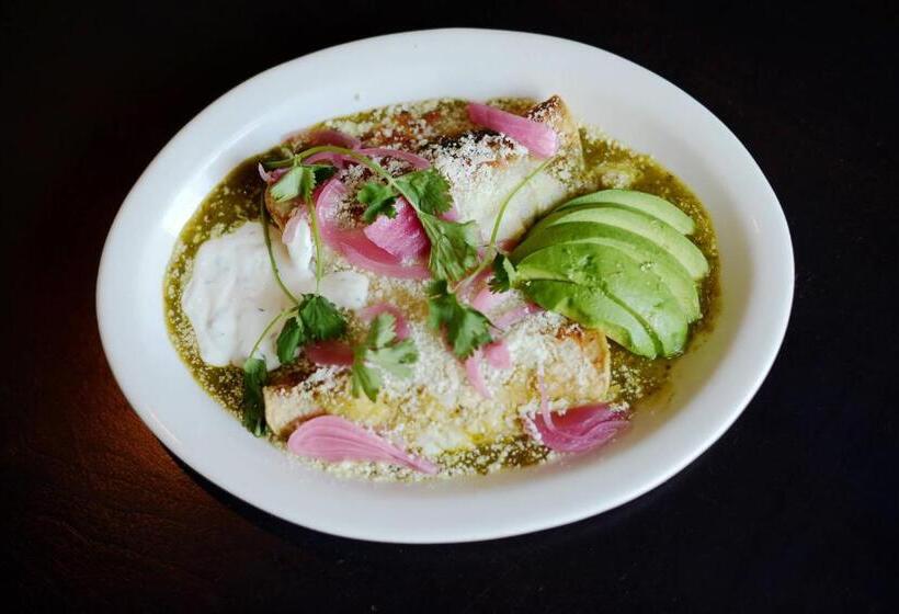 هتل Indianapolis Marriott Downtown