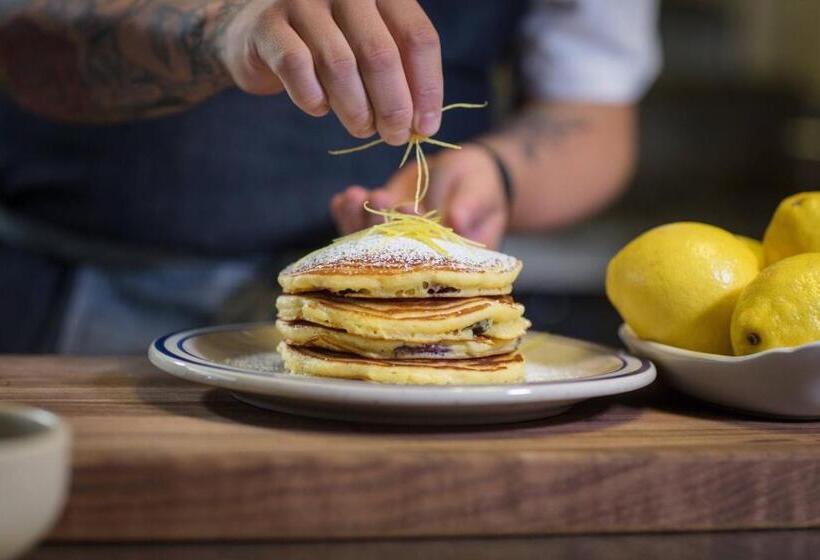 هتل Indianapolis Marriott Downtown