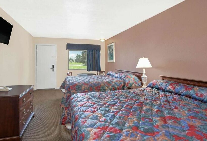 בית מלון כפרי Imperial Inn Grand Blanc